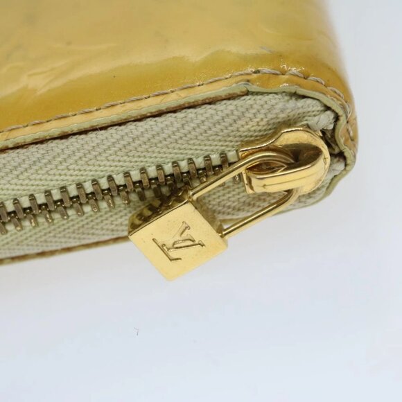 LOUIS VUITTON Monogram Vernis Bloom Wallet Beige M91015 LV Auth 69155 - Picture 10 of 15
